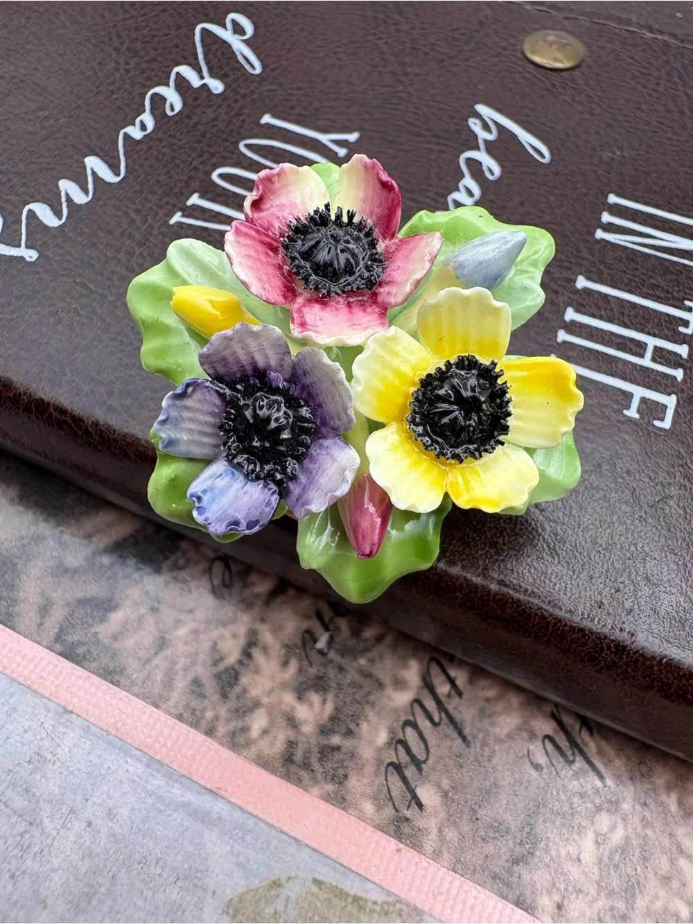 Vintage beautiful dimensional